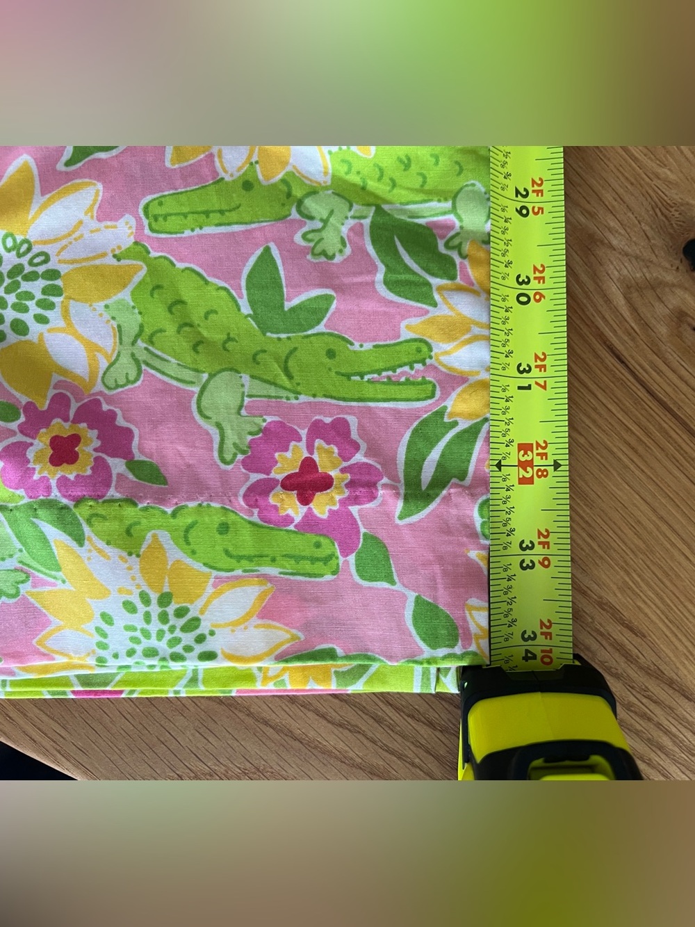 LILLY PULITZER SET OF TWO PRINTED PANTS, SIZE 10. - Picture 11 of 12